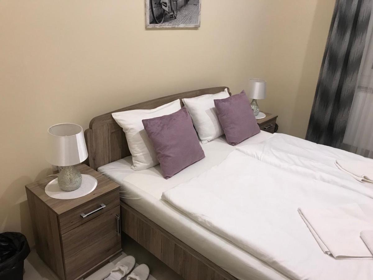 Classic Apartman Сегед Екстериор снимка